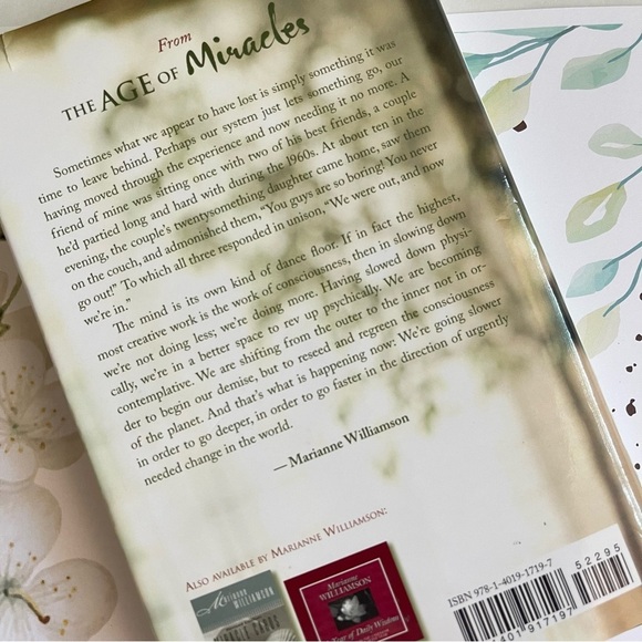 The Age of Miracles by - Marianne Willimson - Picture 6 of 6